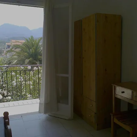 Lejlighedshotel Front Salvanos