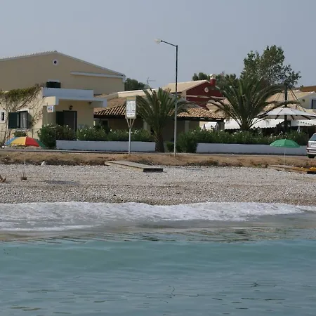 Lejlighedshotel Front Salvanos Acharavi (Corfu)