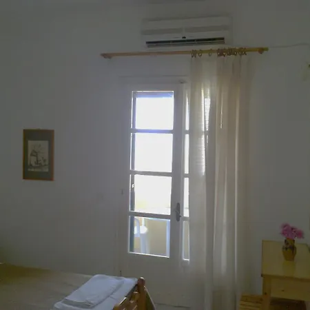 Apart-hotel Front Salvanos